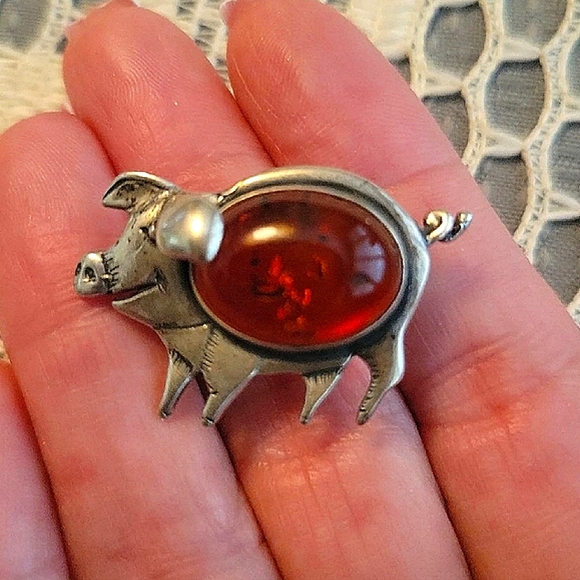 Jewelry - SS & Baltic Sea Amber Pig Brooch